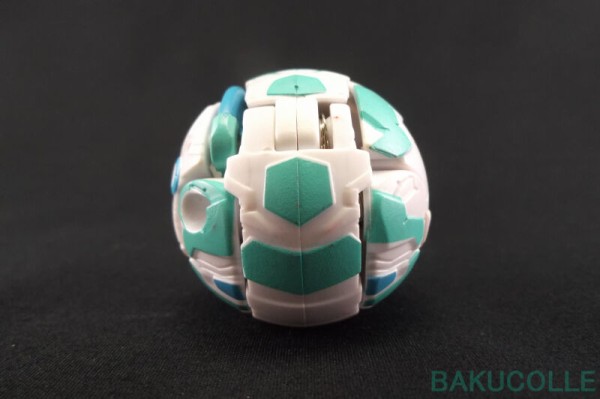 ゼンタウラー ZENTAUR 光属性 BAKUGAN STARTER PACK : 爆丸