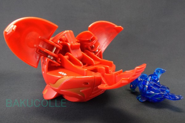 フェニックス SKYRESS 火属性(DEKA) BAKUGAN DEKA : 爆丸コレクション