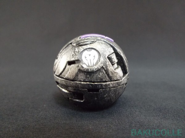 【中古品】　爆丸　BAKUGAN ハイパーダークオン編3種 ダークオン・ハイパー・ドラゴノイド DARKUS HYPER DRAGONOID 闇