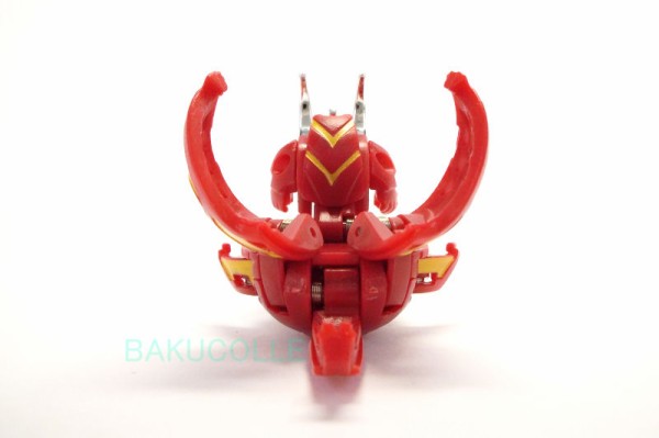 ノヴァ・ブレイズ・ドラゴノイド PYRUS LUMINO DRAGONOID 火属性