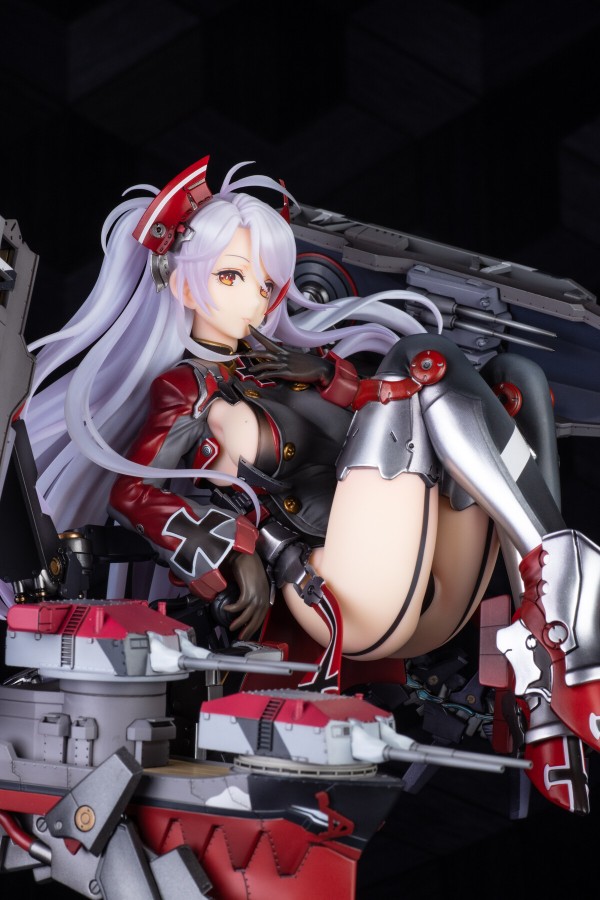 アルター アズールレーン KMS Prinz Eugen（プリンツ・オイゲン） フィギュアレビュー : 雪の降る空に