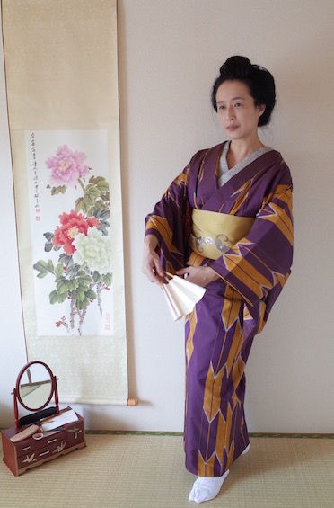 99 紫に橙の矢絣銘仙 : 気軽に楽しく美しく・銘仙の時代の女