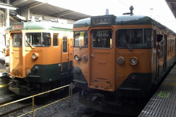 鉄道模型]MicroAce113系幕張車入線整備！(1/2) : 東川崎車両区第一工場