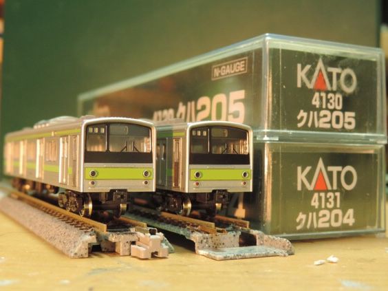 鉄道模型]KATO205系入線整備 : 東川崎車両区第一工場