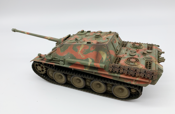 缶スプレーで気楽に3色迷彩に挑戦！ : 戦車つくるよ