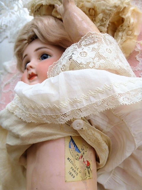 アンティークドールドレス　アネッテ作 アンティークドール風ドレス［Alma］ | ancienne