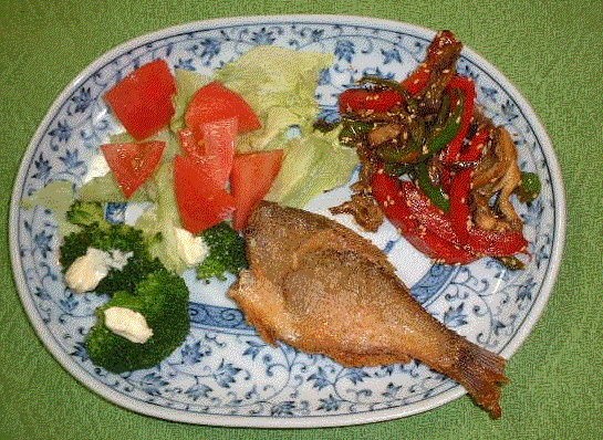 献立５ タナゴのから揚げ 新玉ねぎの煮物 なめこときゅうりの酢の物 淑美の夕食日記献立紹介