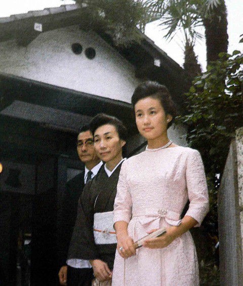 希少 常陸宮 詰め寄り 正仁親王結婚記念 文鎮 メダル 義宮 天皇