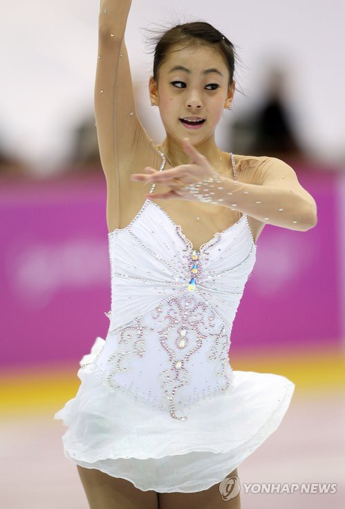 クァク ミンジョン アジア冬季競技大会フィギュアスケート女子シングルで銅メダル 韓国語ニュース 自動翻訳 愛してる キム ヨナ Yuna Kim