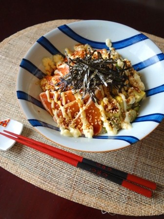 簡単5分 炙りサーモンとアボカドの醤油マヨ丼 簡単 5分 のせるだけ Healthy Beautiful Life Powered By ライブドアブログ