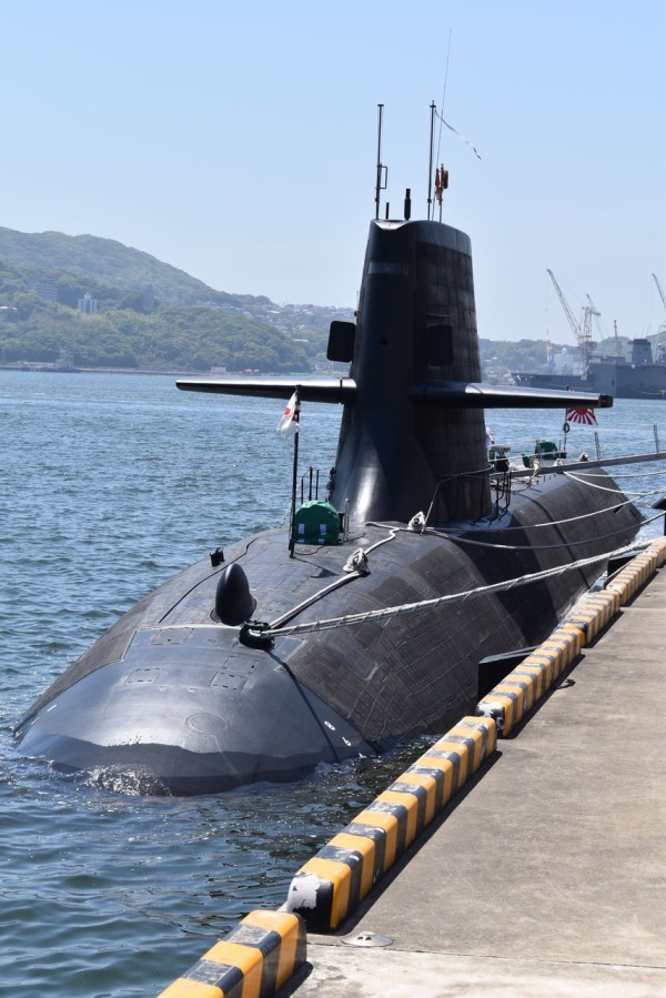 そうりゅう型潜水艦＠倉島岸壁（佐世保） : 渚屋Blog