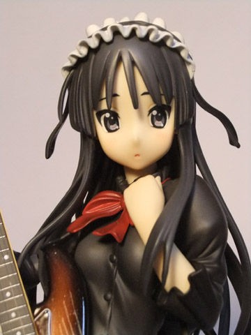 ALTER Mio Akiyama フィギュア 学園祭Ver. Amazon.co.jp: けいおん! 1/8 秋山澪 学園祭Ver. : ホビー