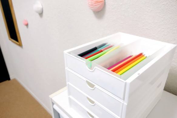 セリア A5引き出しボックス ラック シンプル 真っ白で 自由度の高い収納アイテム ゆるーくおうちのことを考えるブログ Powered By ライブドアブログ