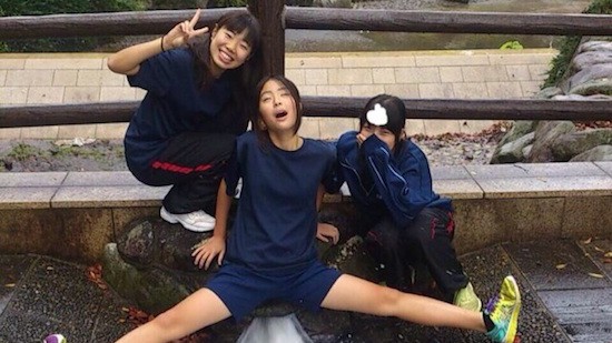 爆笑 日本人女子高生の面白画像が海外で紹介され 怒涛のクソコラ祭り