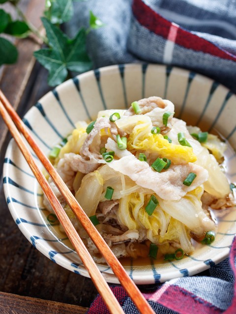 豚バラ白菜のうまだし煮 簡単 節約 時短 包丁不要 うどん出汁 副菜 作り置き スピードおかず De おうちバル Yuu S Stylish Bar Powered By ライブドアブログ