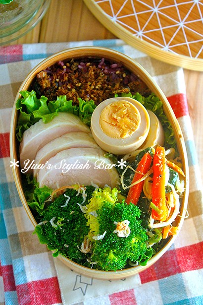 寝坊したってへっちゃら 詰めるだけで完成 鶏ハムのお弁当 簡単 節約 作り置き お弁当 作り置き スピードおかず De おうちバル Yuu S Stylish Bar Powered By ライブドアブログ