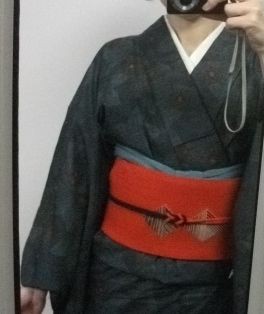 祖母の最高にかわいい大島紬 : 四十代で楽しむ普段着物