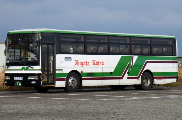 新潟交通・新潟交通観光バス 高速路線車① : ざっしーのただ載せてゆくだけ