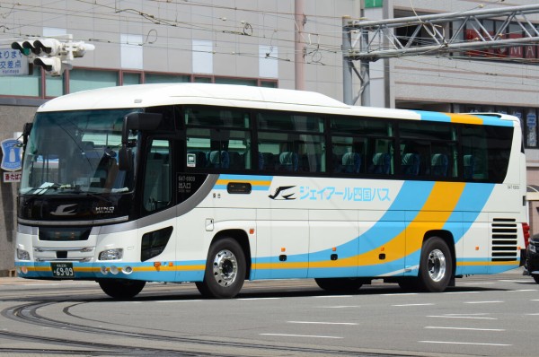 JR四国バス　三菱ふそう　エアロエース　高速路線バス JR四国バスの新車 エアロエースMS06モデル 8912号車