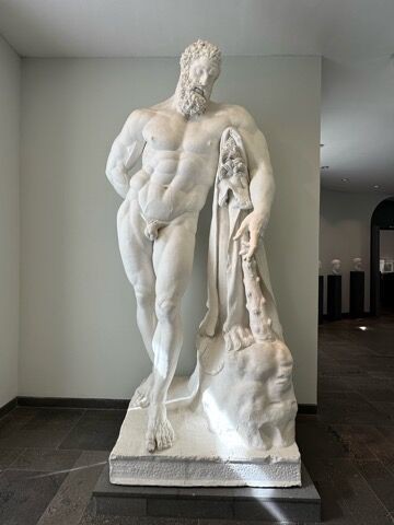ファルネーゼのヘラクレス 高さ60cm (Farnese Hercules) ファルネーゼのヘラクレス 高さ60cm (Farnese Hercules)