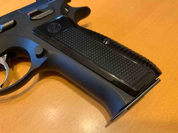 KSC Cz75 ファーストバージョン ヘヴィウェイト : 気ままに