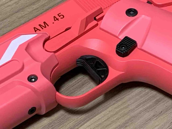 東京マルイ AM .45 バージョン・レン ヴォーパル・バニー【再