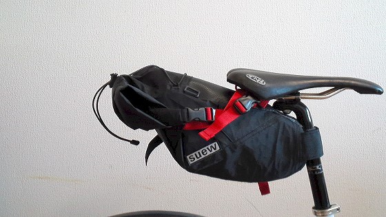 自転車　サドルバック　SUEW ブルベ用サドルバッグ suew Fast Cruise 追記 : iwanの自転車日記