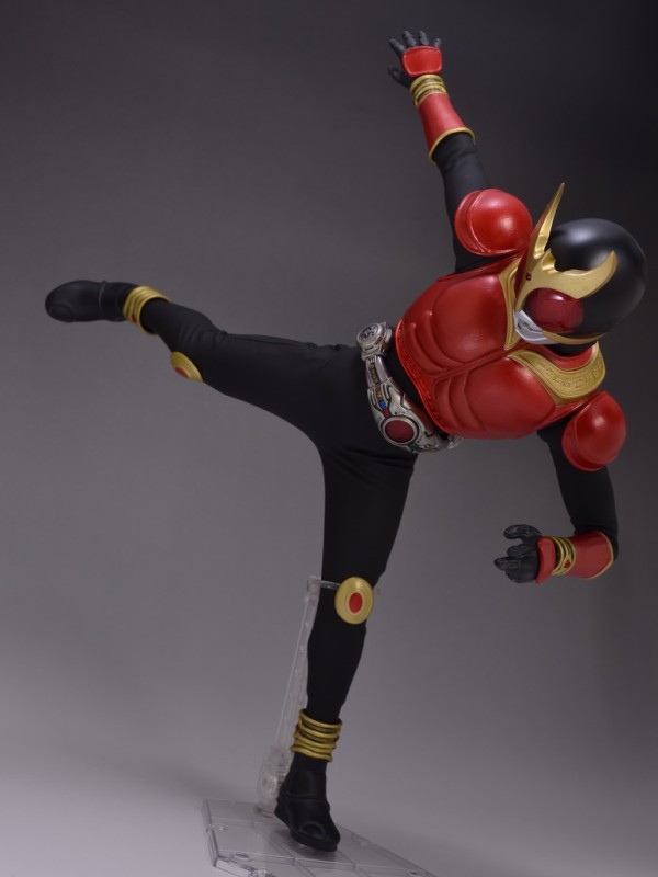 メディコム・トイ RAH DX 仮面ライダークウガ (マイティ メディコム・トイ RAH DX 仮面ライダークウガ (マイティ