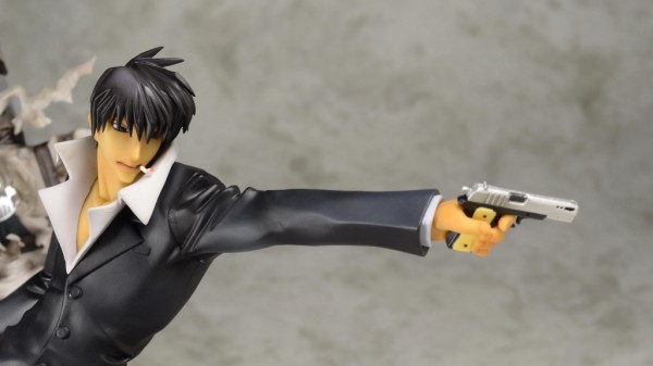 コトブキヤ Artfx J 1 8 ニコラス D ウルフウッド レビュー きんけつほびーらいふ