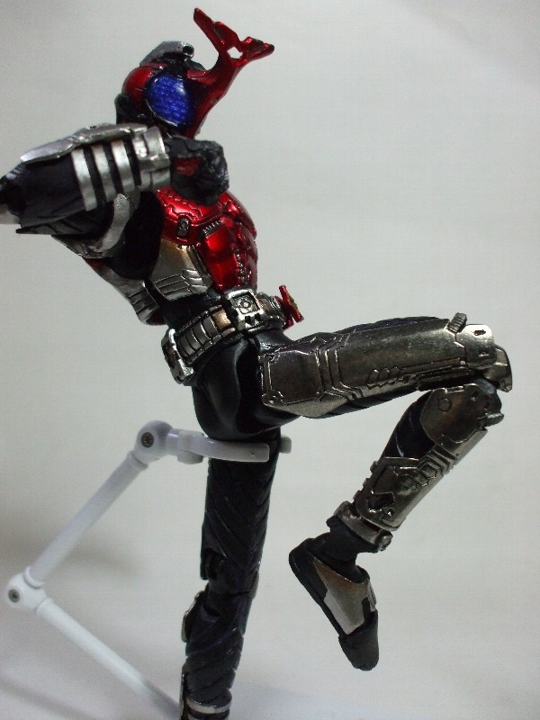 バンダイ S.I.C. VOL.52 仮面ライダーカブト Amazon.co.jp: TAMASHII NATIONS S.I.C VOL.52仮面ライダー