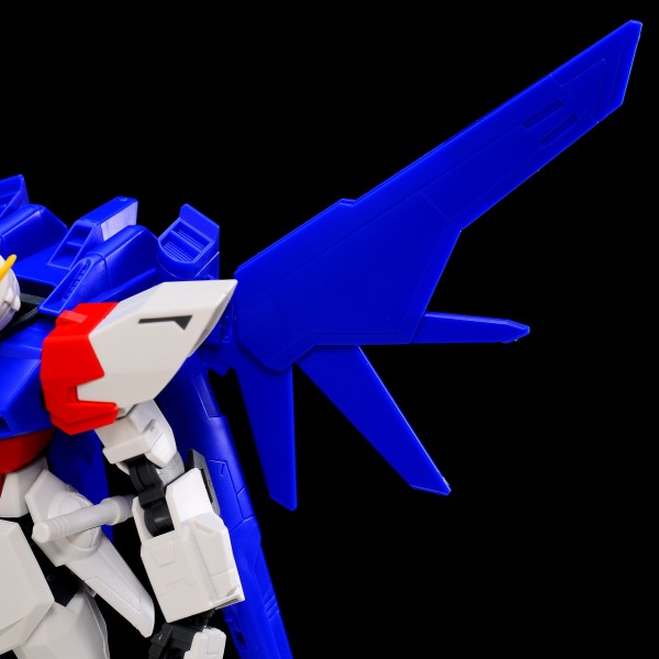 BANDAI - HGBF スタービルドストライク＆ビルドストライクガンダムフルパッケージ Amazon | HG 1/144 ビルドストライクガンダム フルパッケージ