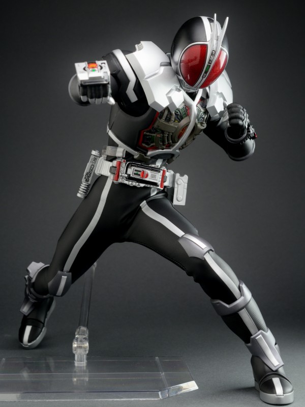 メディコム・トイ RAH DX 仮面ライダーファイズ アクセルフォーム Ver