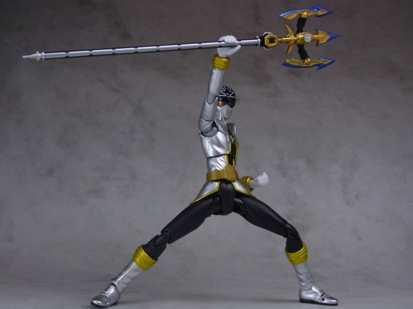 SHフィギュアーツ ゴーカイシルバー S.H.フィギュアーツ ゴーカイシルバー レビュー : はっちゃか