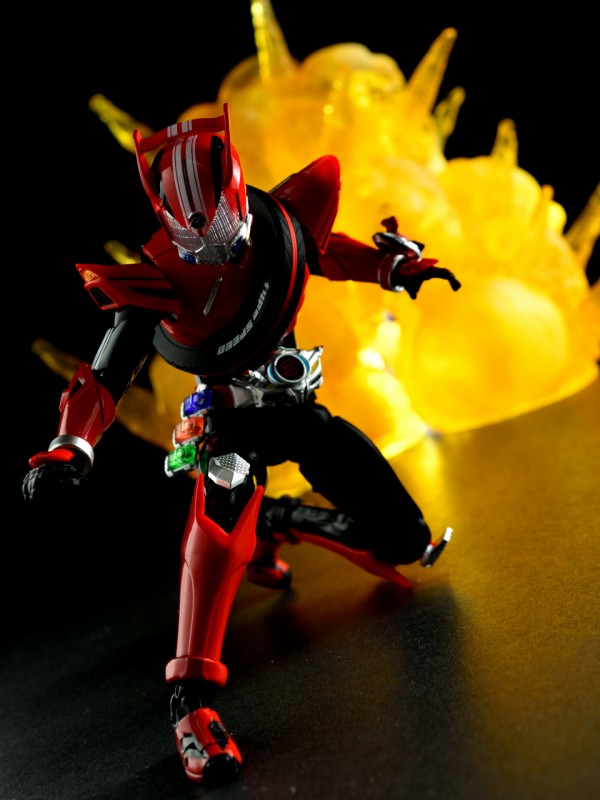 バンダイ S.H.フィギュアーツ 仮面ライダードライブ タイプスピード