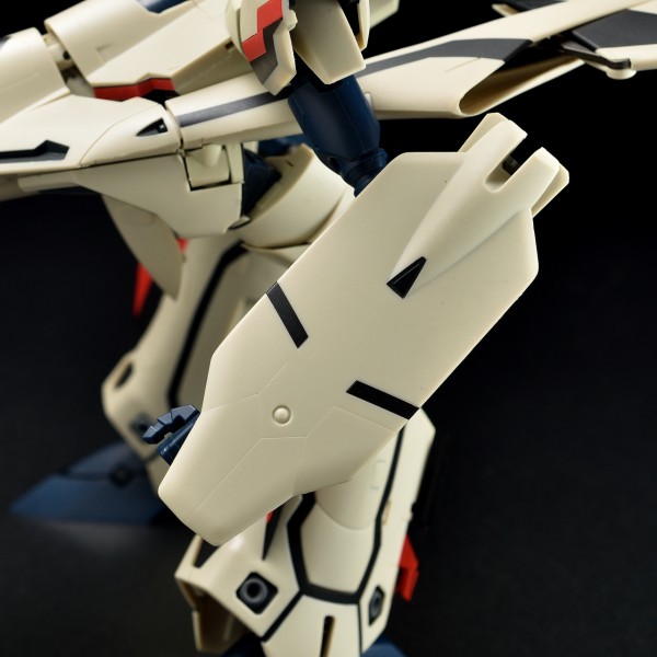 アルカディア 1/60 完全変形 YF-19 with ファストパック