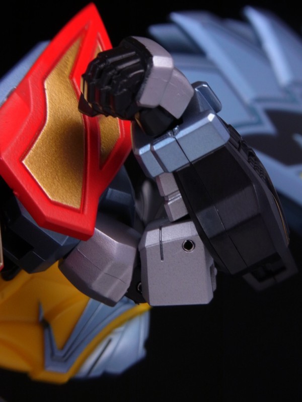 バンダイ スーパーロボット超合金 マジキング レビュー : きん