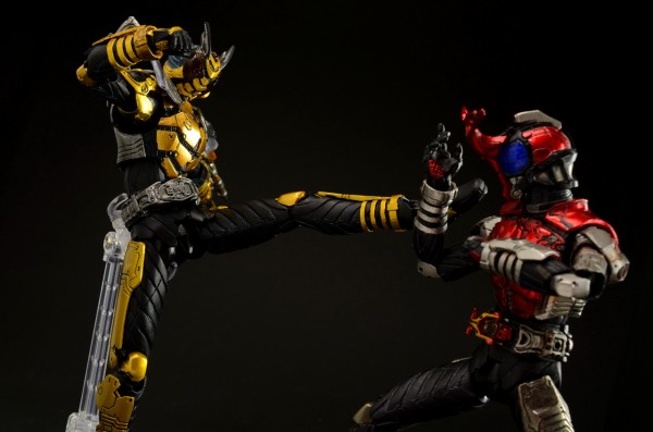 魂ウェブ商店限定 S.I.C. 仮面ライダーザビー レビュー : きん