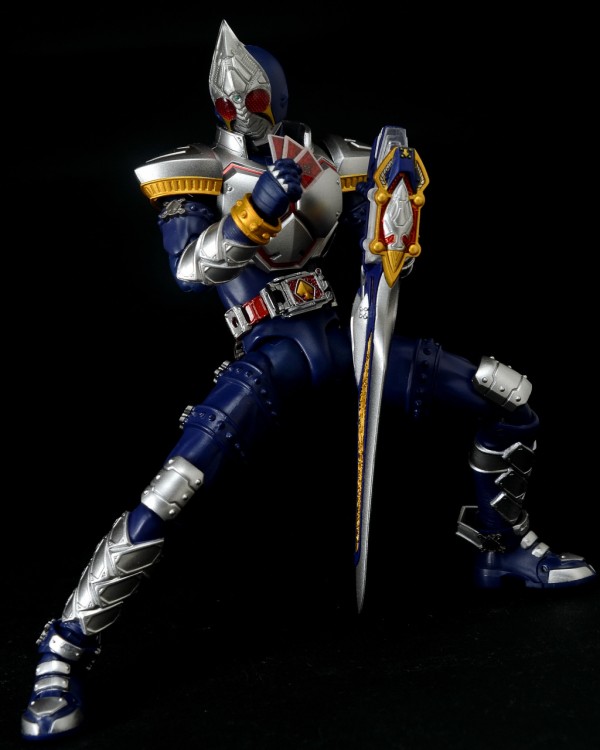 バンダイ S.H.フィギュアーツ 仮面ライダーブレイド レビュー