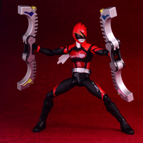 バンダイ S.H.フィギュアーツ デカレッド レビュー : きんけつほ