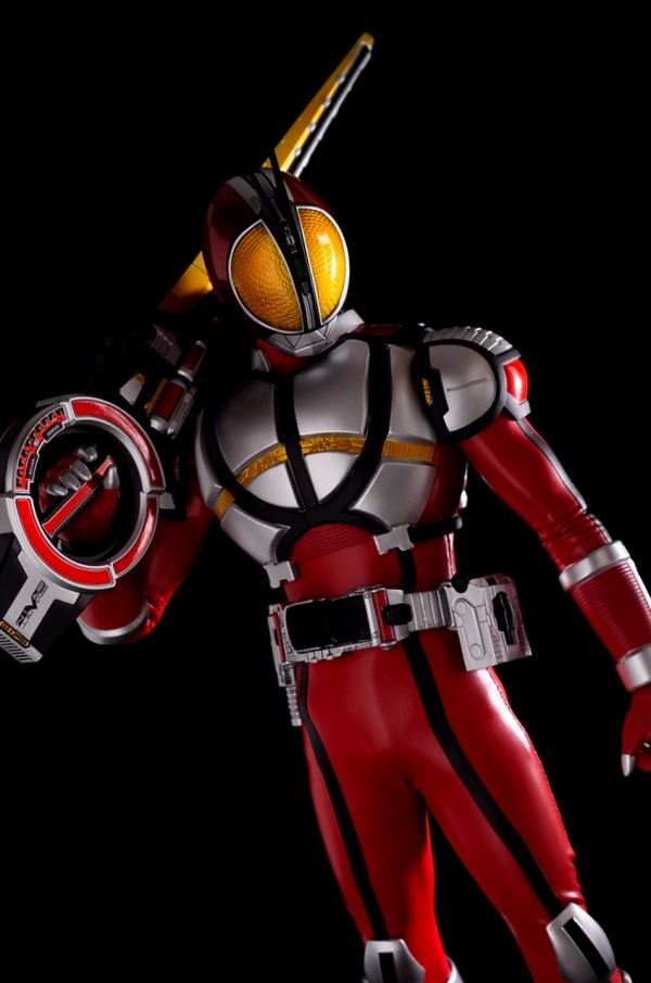 メディコム・トイ RAH DX 仮面ライダーファイズ ブラスターフォーム ...