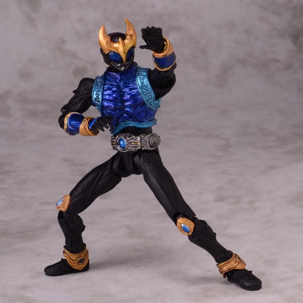 魂ウェブ商店 限定 S.I.C.極魂 仮面ライダークウガ 3フォーム