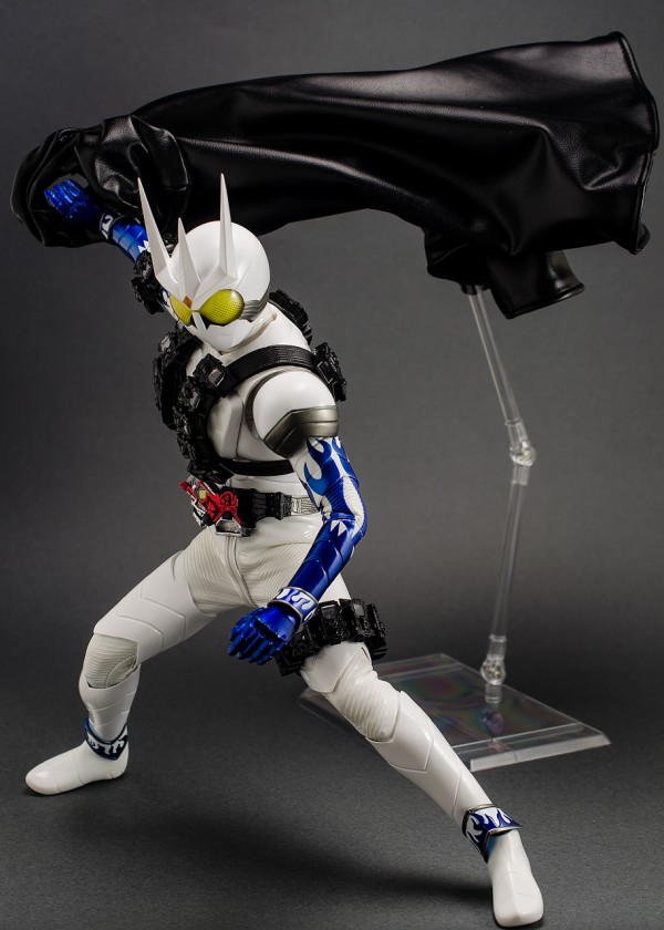 メディコム・トイ RAH DX 仮面ライダーエターナル レビュー メディコム・トイ RAH DX 仮面ライダーエターナル レビュー