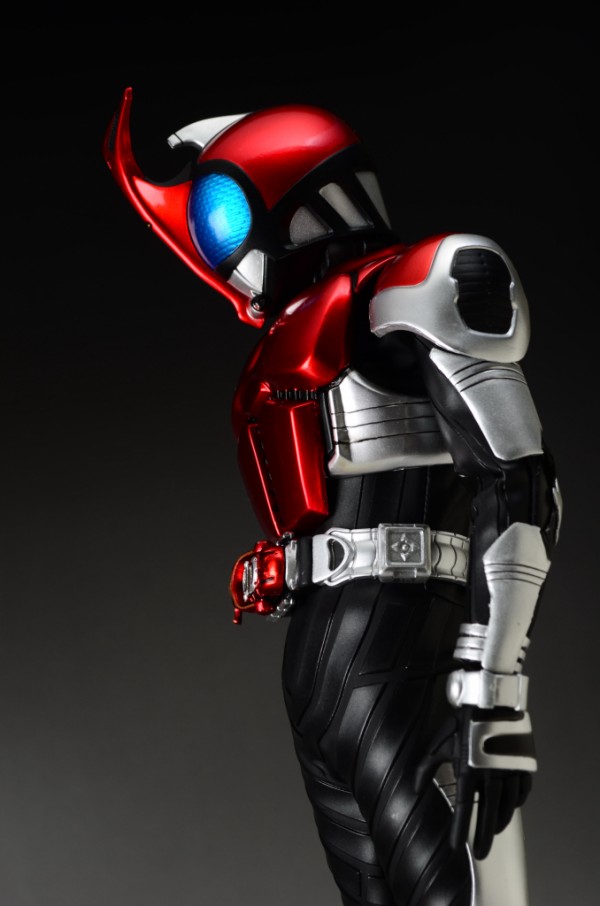 メディコム・トイ RAH DX 仮面ライダーカブト （ライダーフォーム