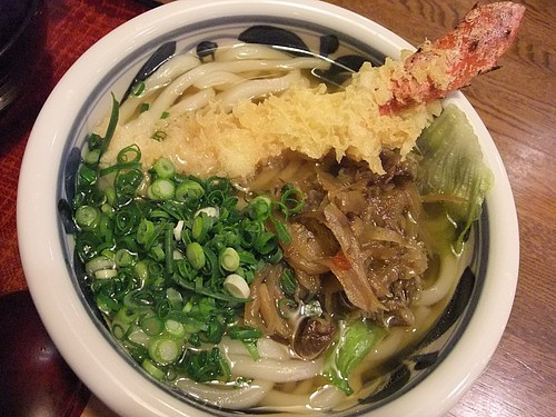 気軽に使える、うどん系ファミレス『うどん茶屋北斗 三津店