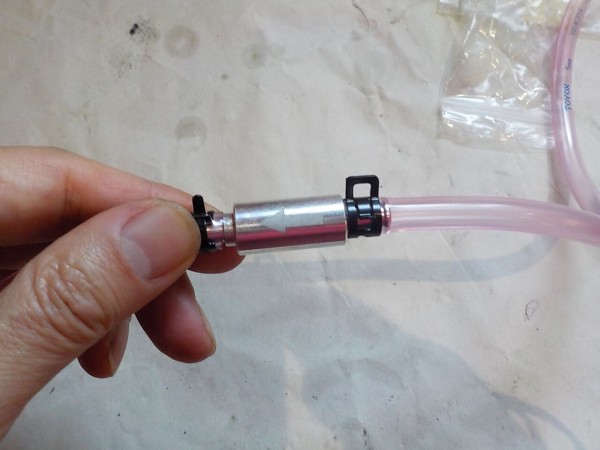 セブン ブレーキエア抜き 車いじりラボ Garage Zitta