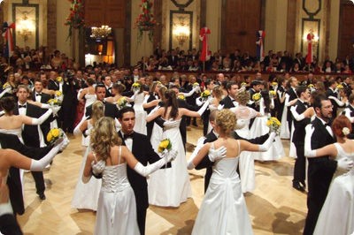 パリ 社 交界 名簿 Sarem