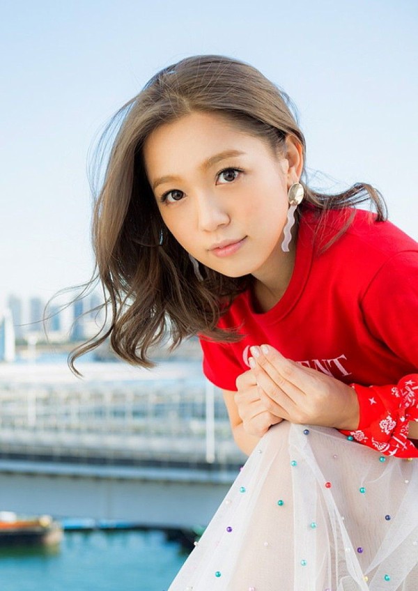 画像】西野カナさん、SNSにエッチな水着姿をアップロード完了
